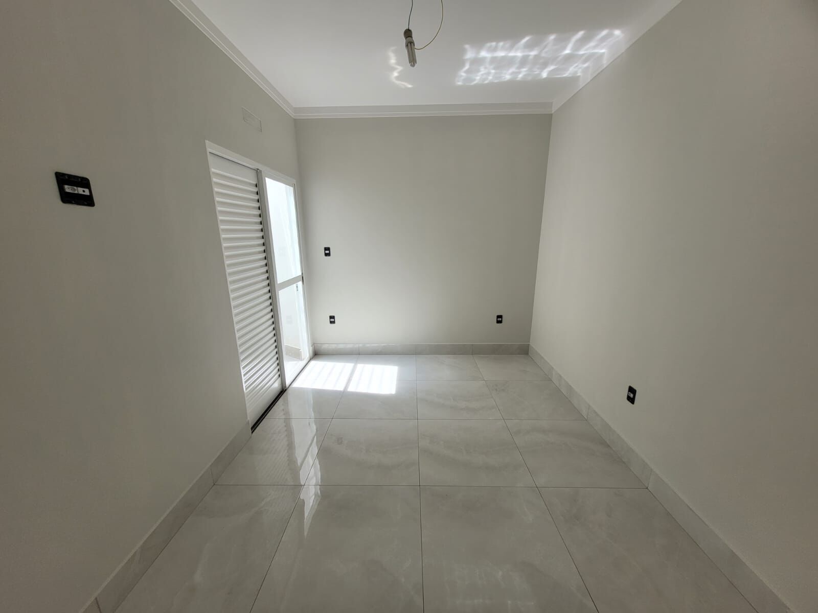 Casa à venda com 3 quartos, 113m² - Foto 5