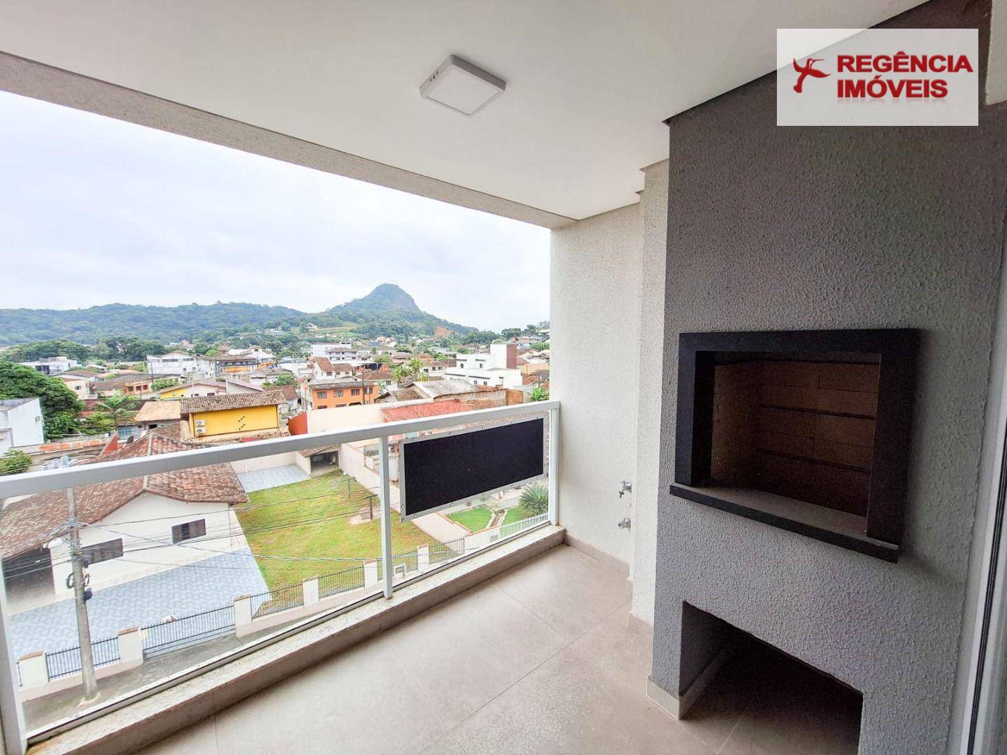 Apartamento à venda com 2 quartos, 65m² - Foto 1