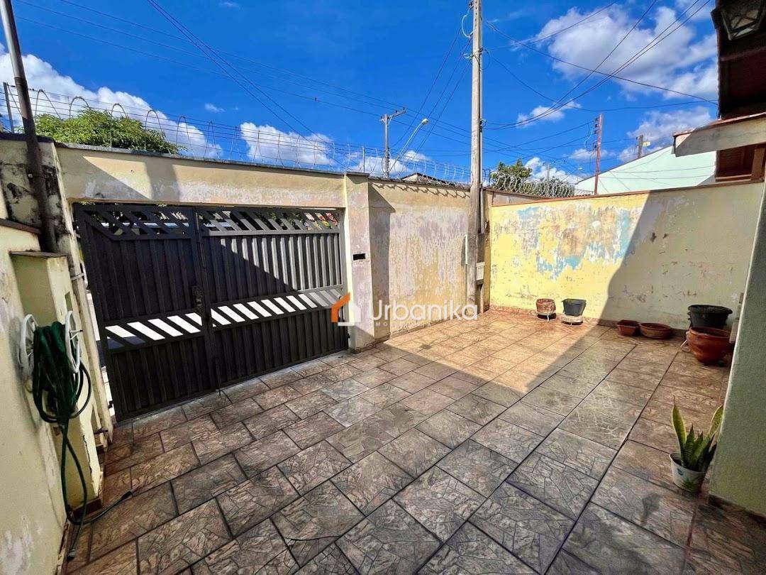 Casa, 3 quartos, 126 m² - Foto 2