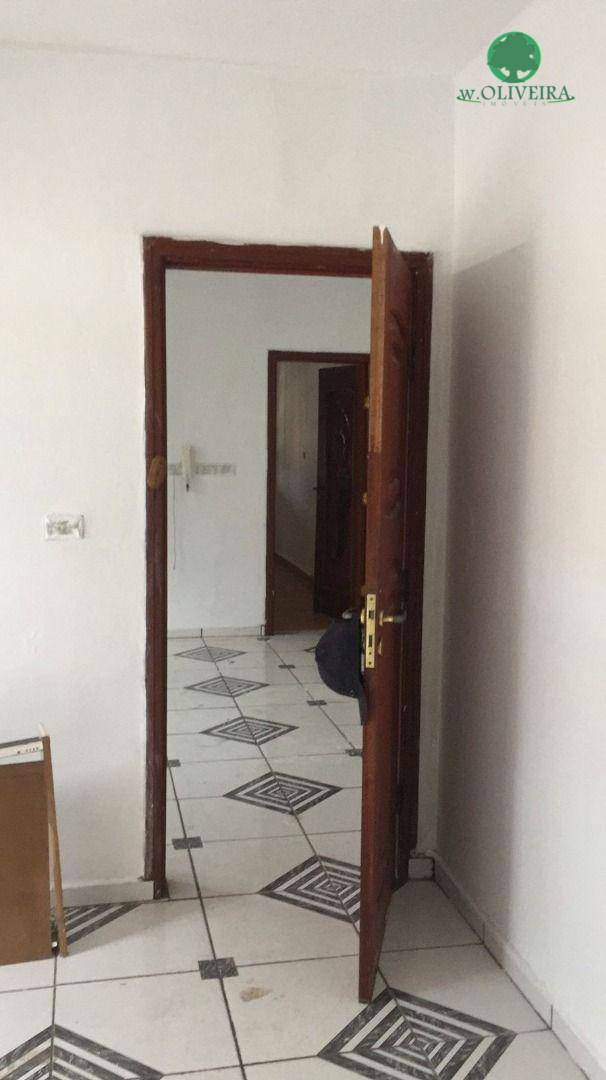 Casa à venda com 2 quartos, 130m² - Foto 8