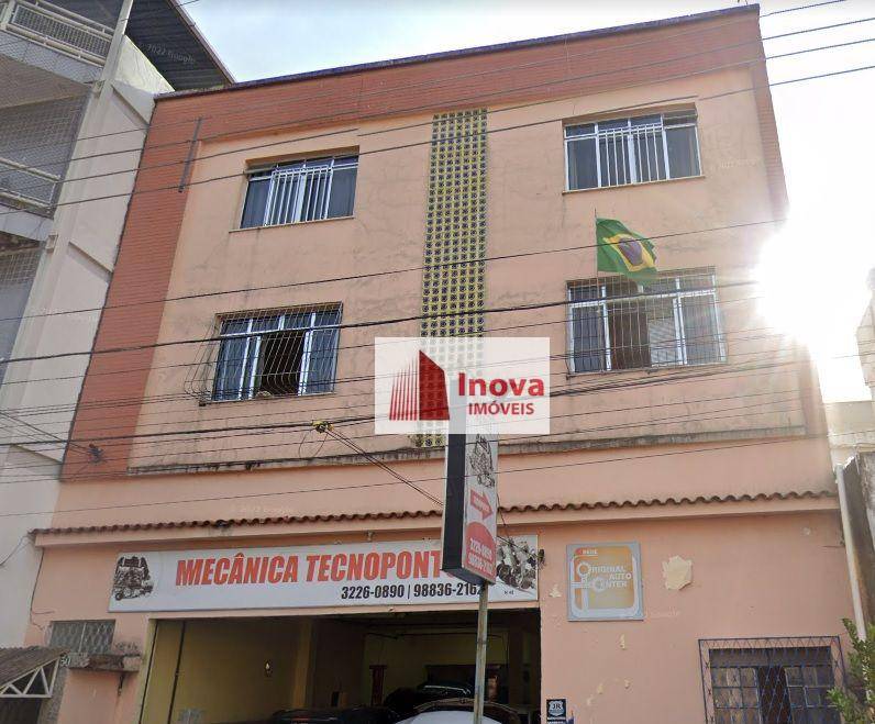 Apartamento à venda com 2 quartos, 100m² - Foto 1