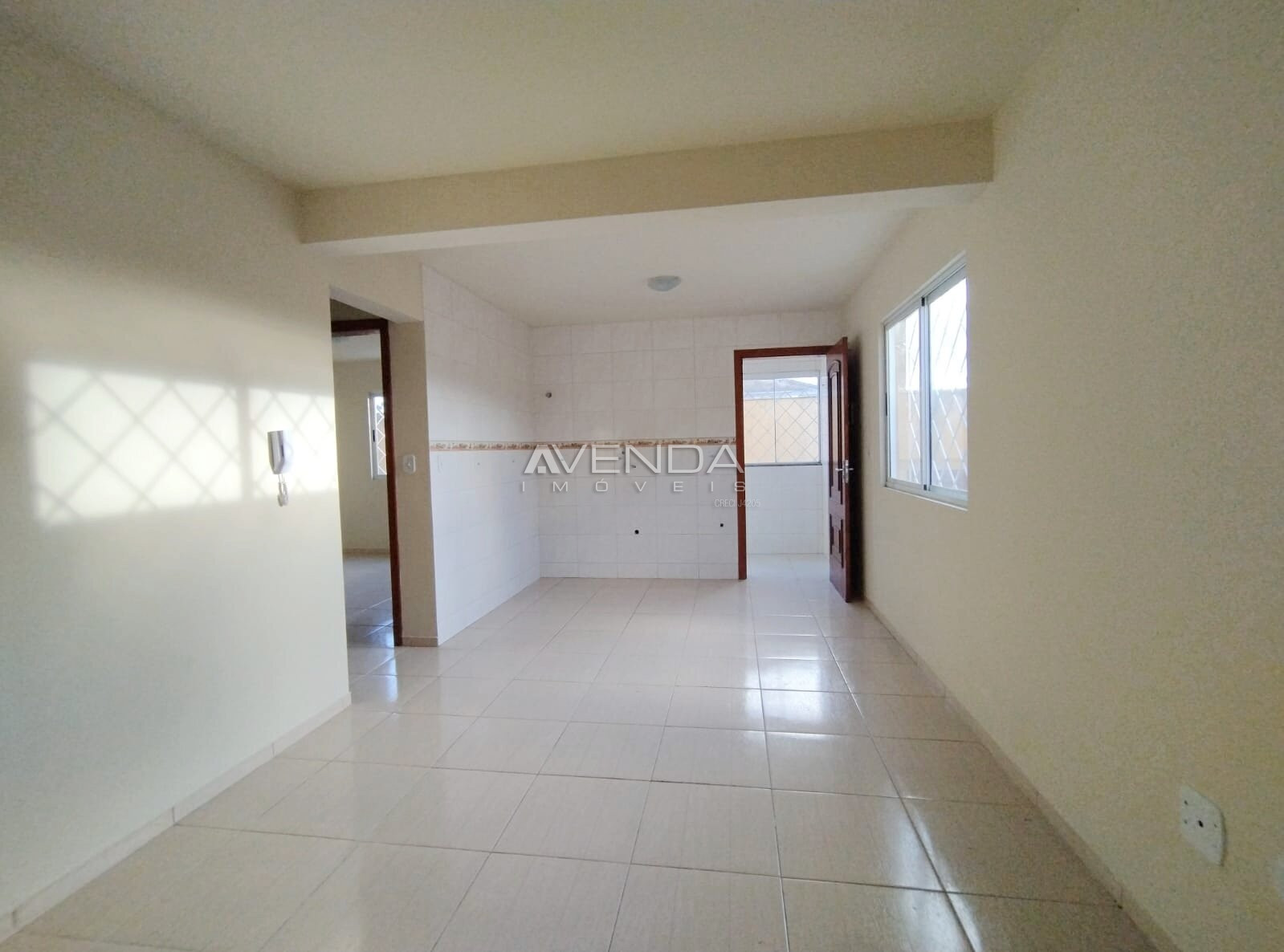 Apartamento à venda com 2 quartos, 52m² - Foto 2