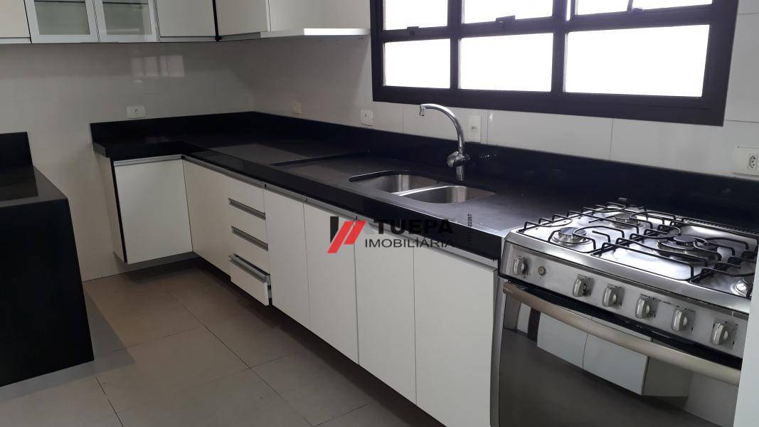 Apartamento à venda com 3 quartos, 187m² - Foto 8