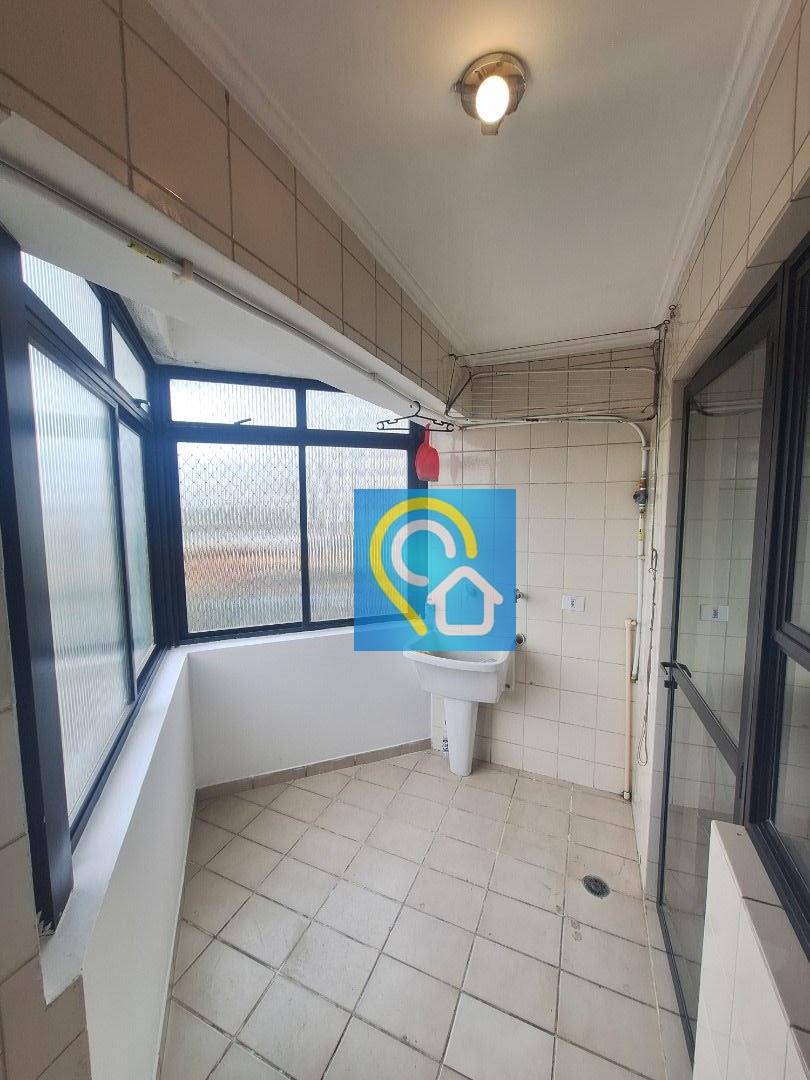 Apartamento para alugar com 3 quartos, 110m² - Foto 8