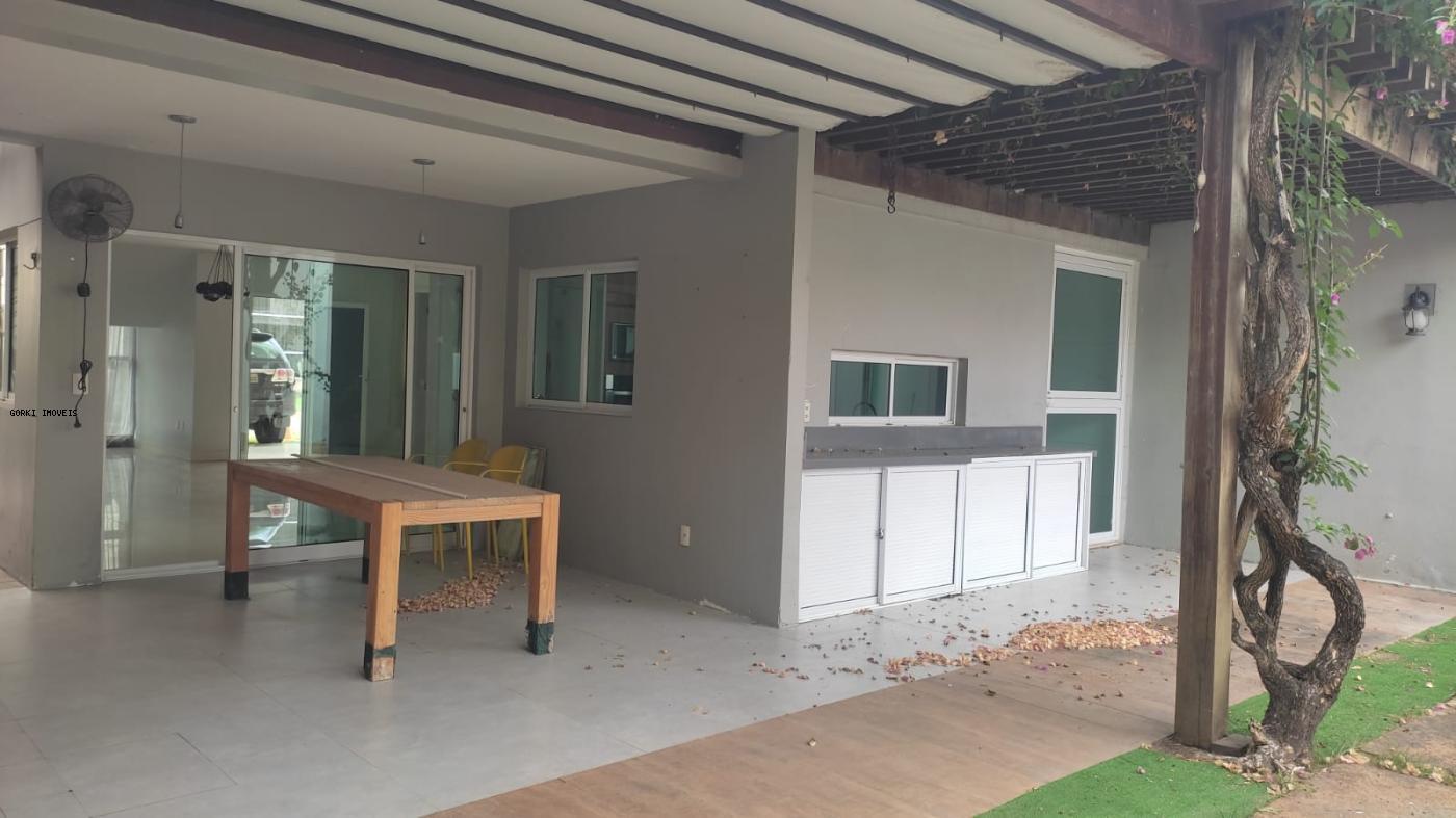 Casa de Condomínio à venda com 4 quartos, 250m² - Foto 16