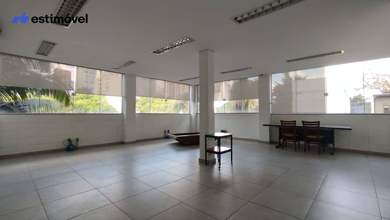 Casa à venda e aluguel, 748m² - Foto 9