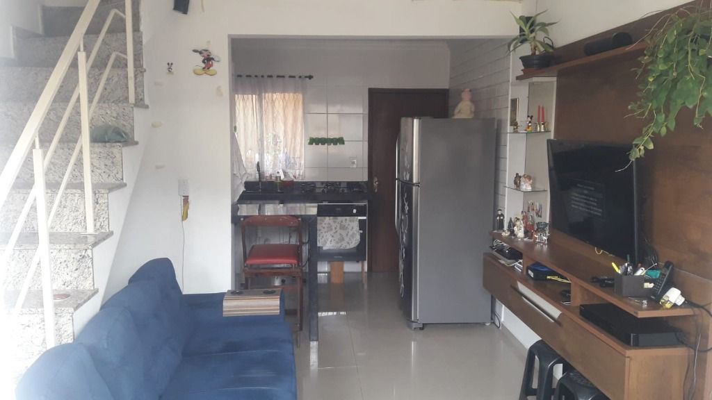 Sobrado à venda com 2 quartos, 60m² - Foto 5