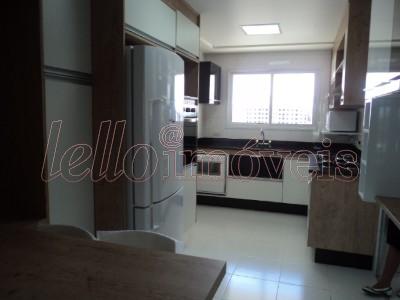 Apartamento para alugar com 3 quartos, 186m² - Foto 3