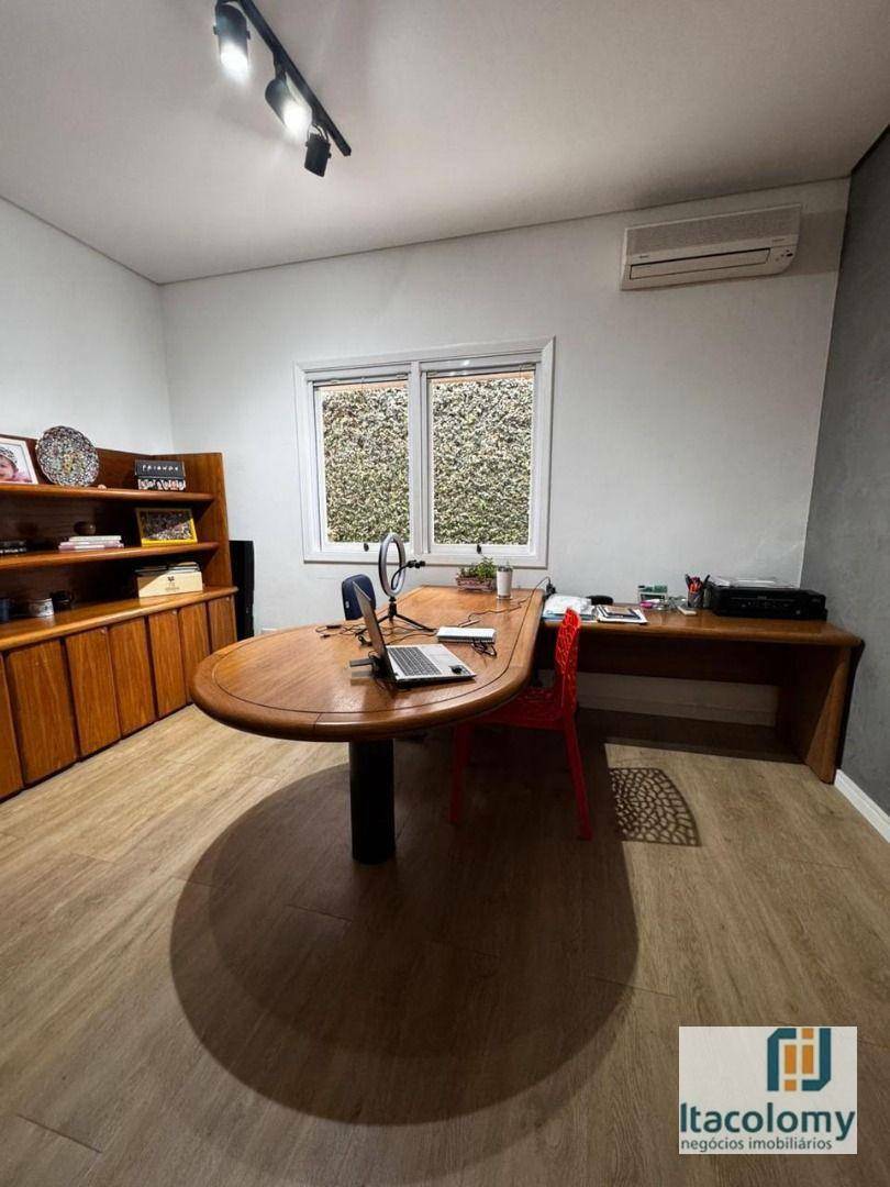 Casa de Condomínio à venda com 4 quartos, 420m² - Foto 13