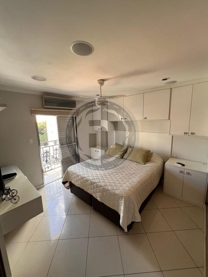 Apartamento à venda com 4 quartos, 205m² - Foto 9