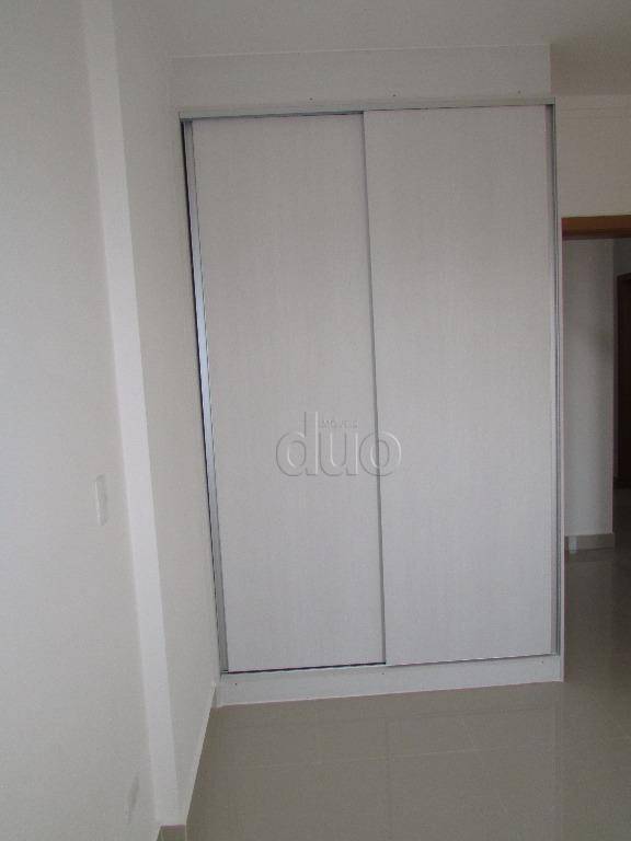 Apartamento à venda com 3 quartos, 128m² - Foto 13