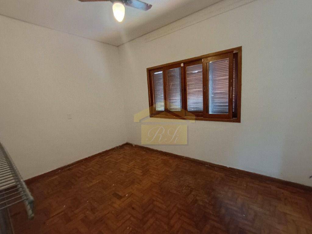 Sobrado à venda e aluguel com 4 quartos, 281m² - Foto 8