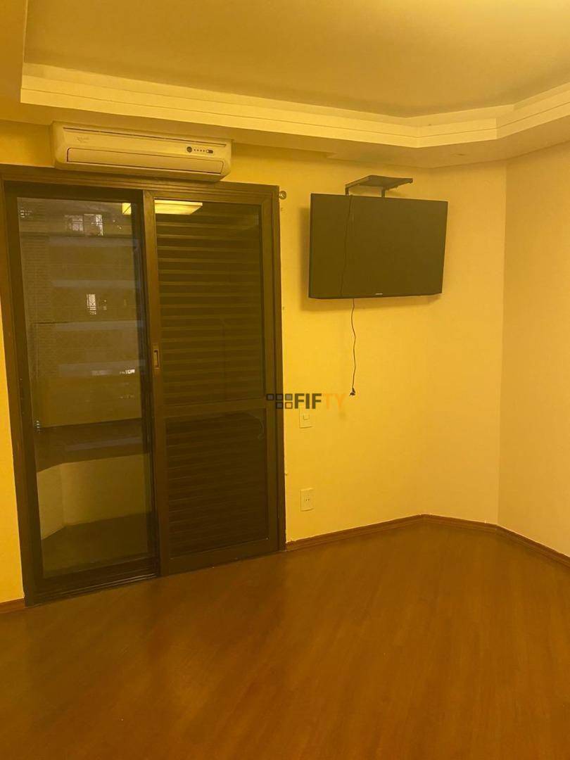 Apartamento à venda e aluguel com 3 quartos, 180m² - Foto 12