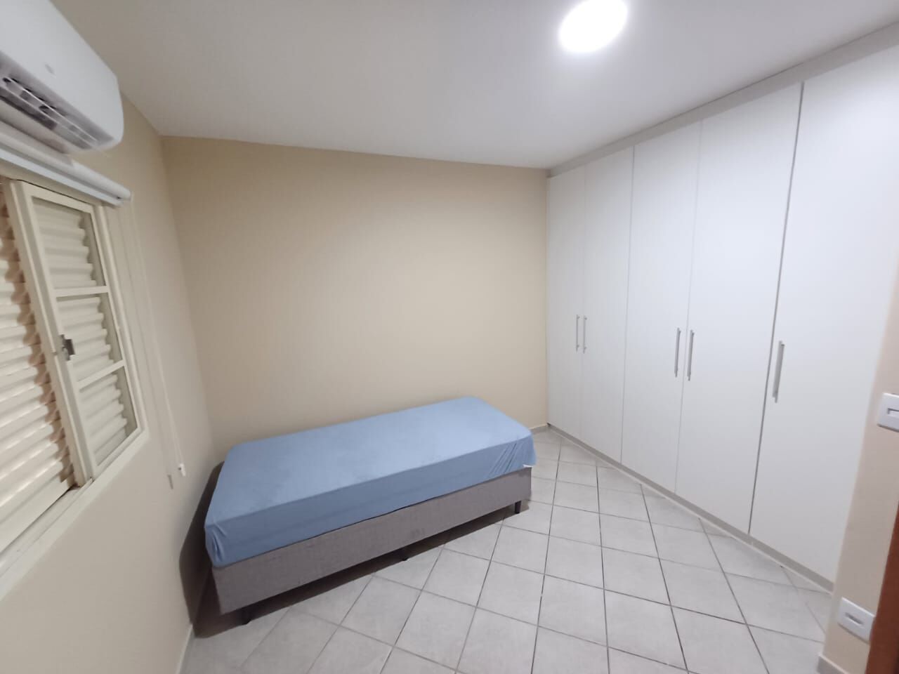 Apartamento para alugar com 2 quartos, 56m² - Foto 5