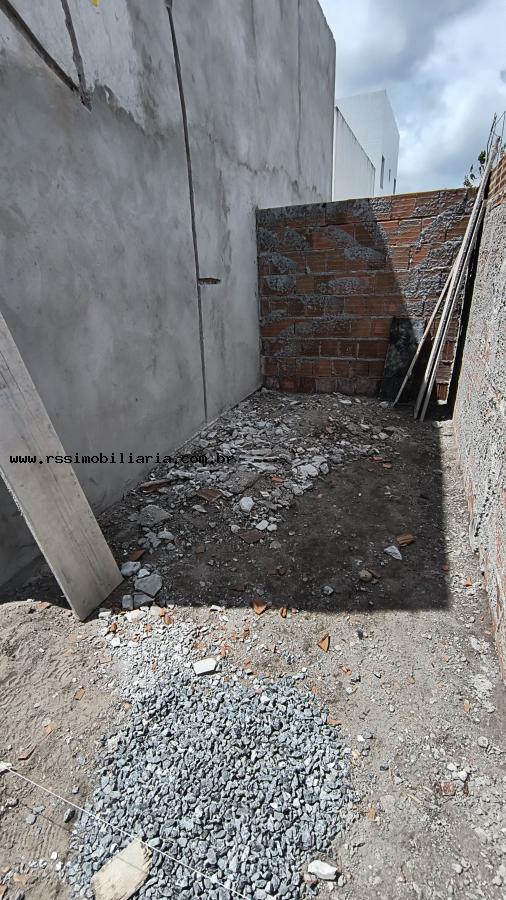Casa à venda com 3 quartos, 65m² - Foto 11