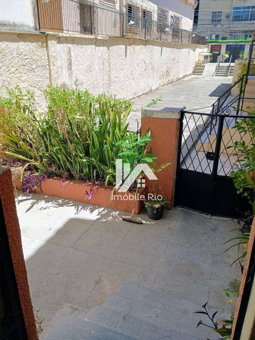 Casa de Condomínio à venda com 2 quartos, 65m² - Foto 24