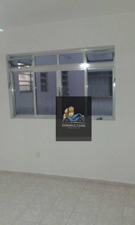 Apartamento à venda com 2 quartos, 70m² - Foto 2