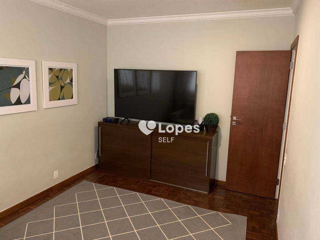 Apartamento à venda com 3 quartos, 155m² - Foto 8