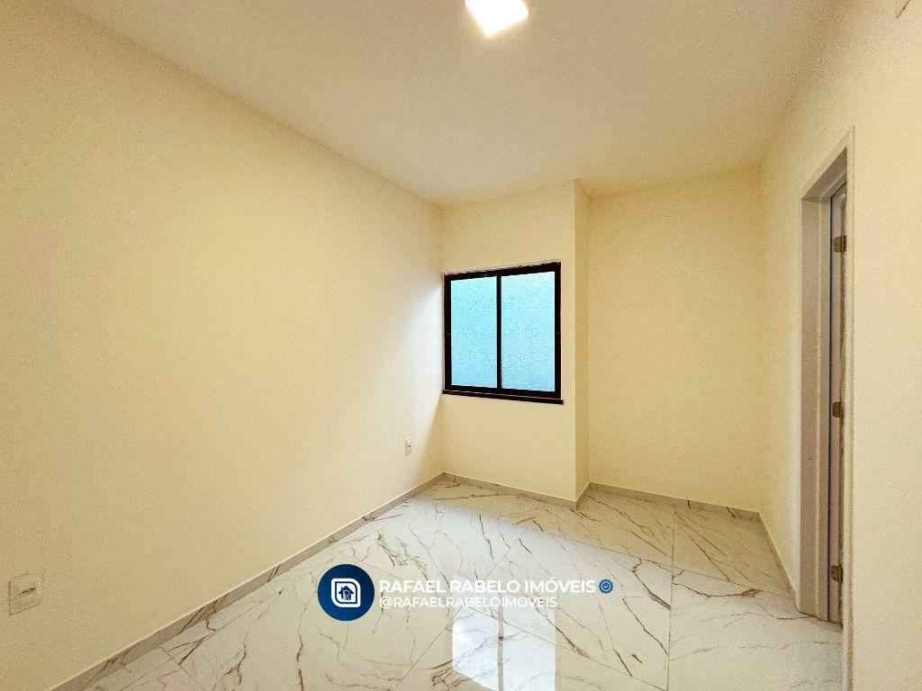 Casa à venda com 3 quartos, 103m² - Foto 7