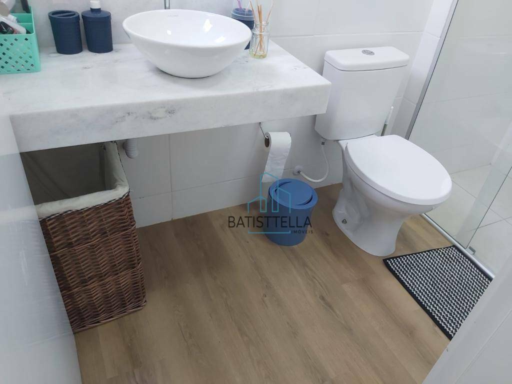 Apartamento à venda com 2 quartos, 68m² - Foto 5