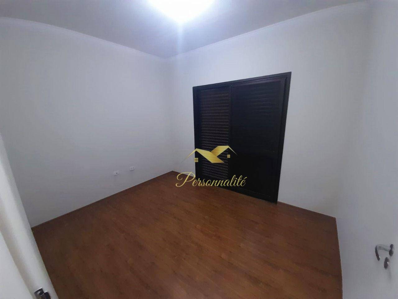 Casa à venda com 4 quartos, 230m² - Foto 19