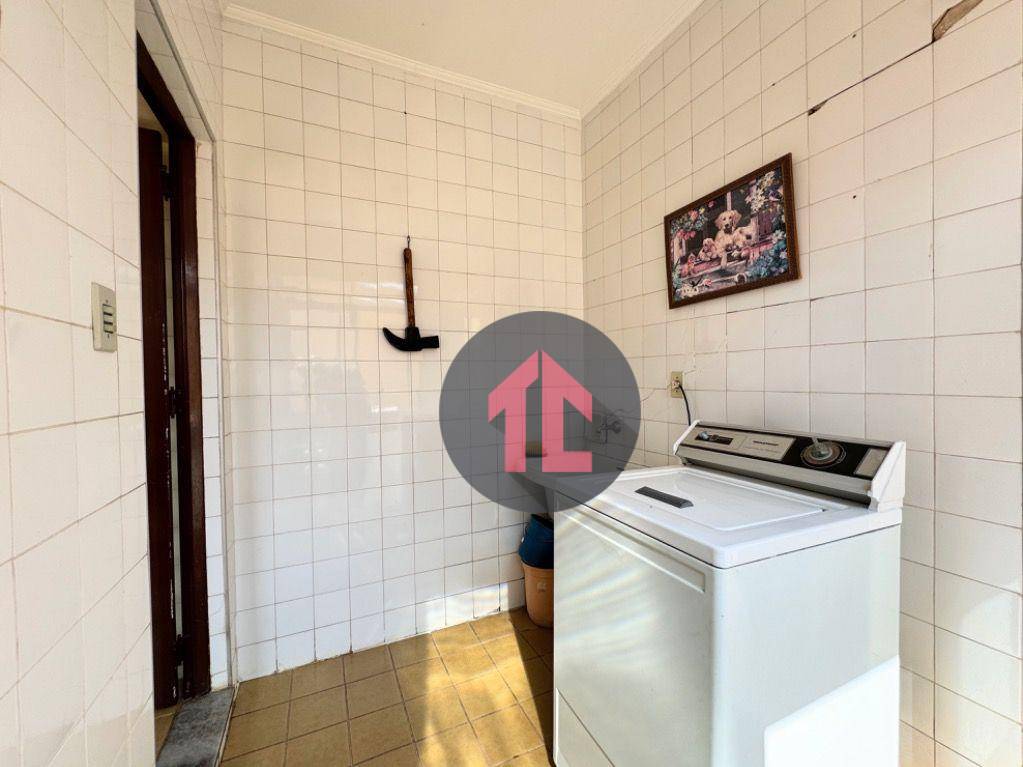 Casa à venda com 3 quartos, 154m² - Foto 7