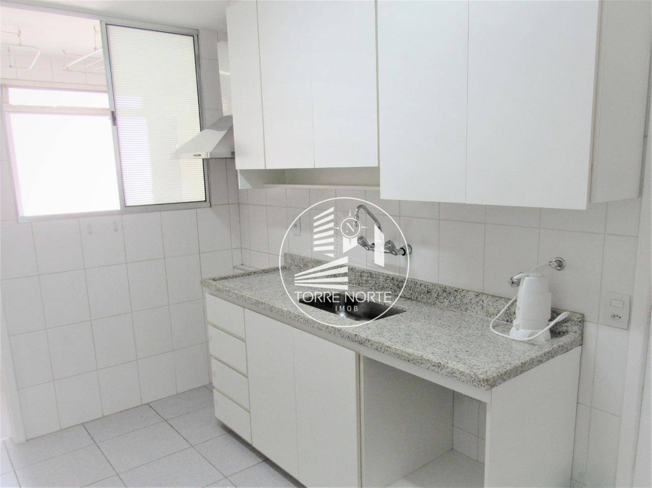 Apartamento à venda com 3 quartos, 87m² - Foto 7