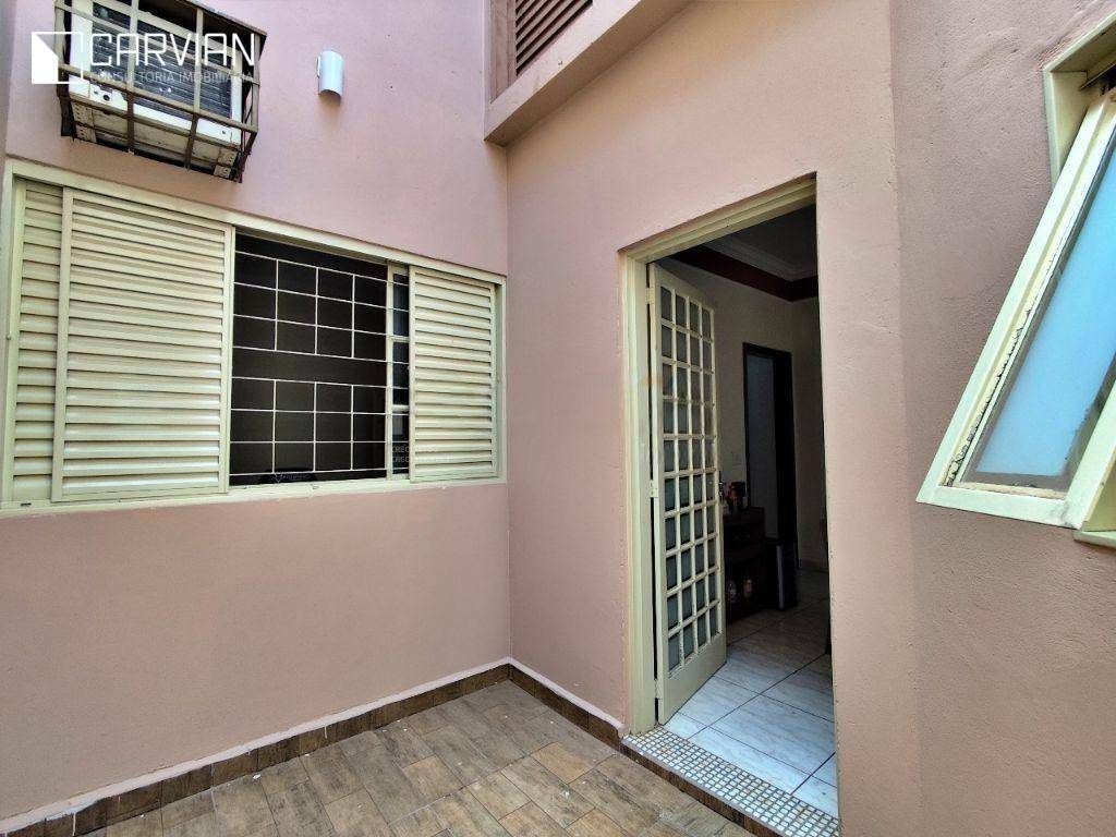 Casa à venda com 3 quartos, 153m² - Foto 7
