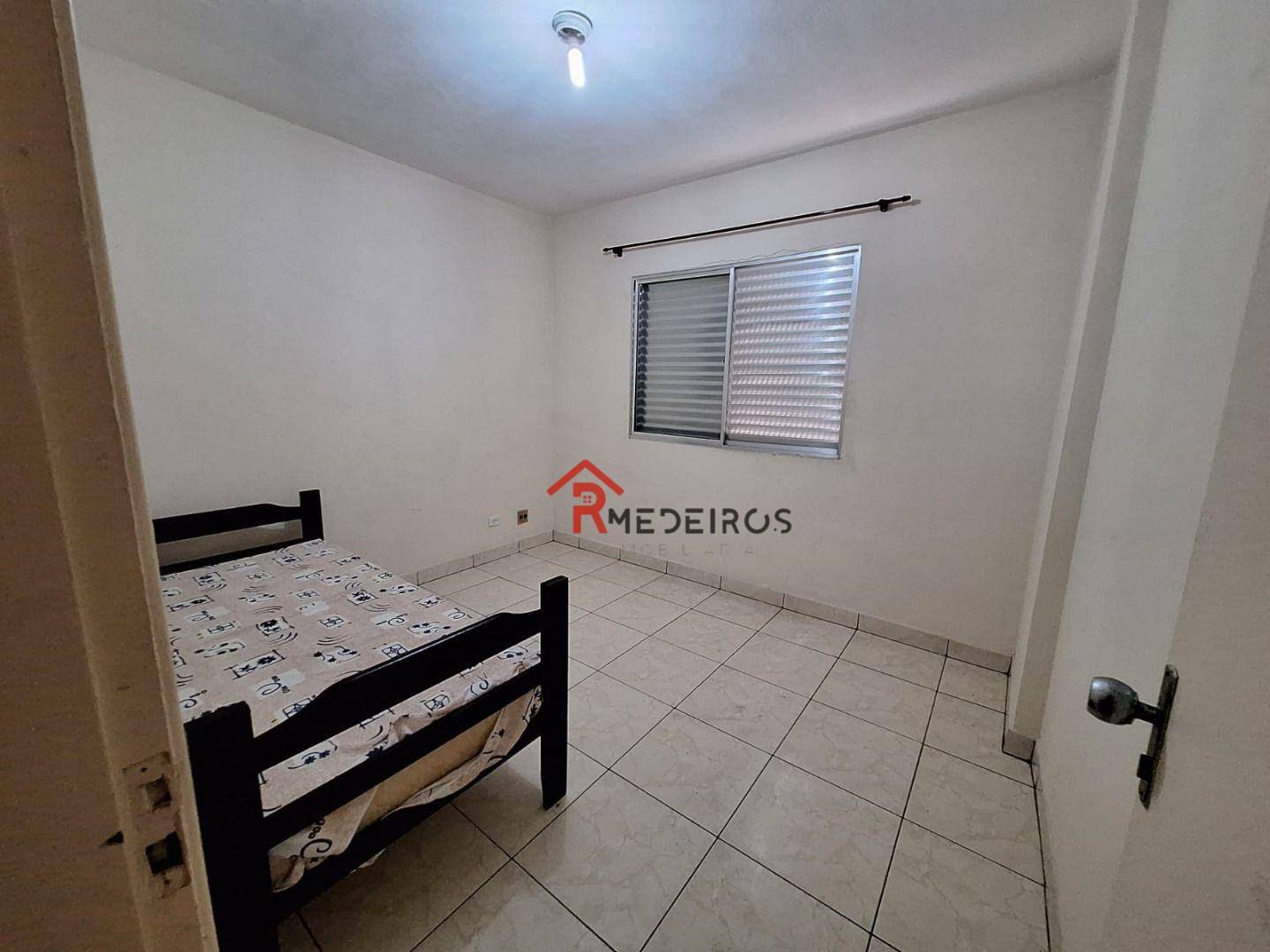 Apartamento à venda com 2 quartos, 60m² - Foto 13