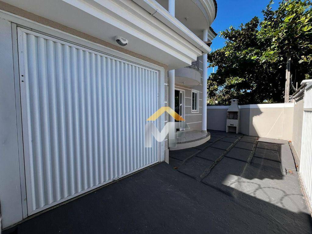 Casa à venda com 3 quartos, 180m² - Foto 6