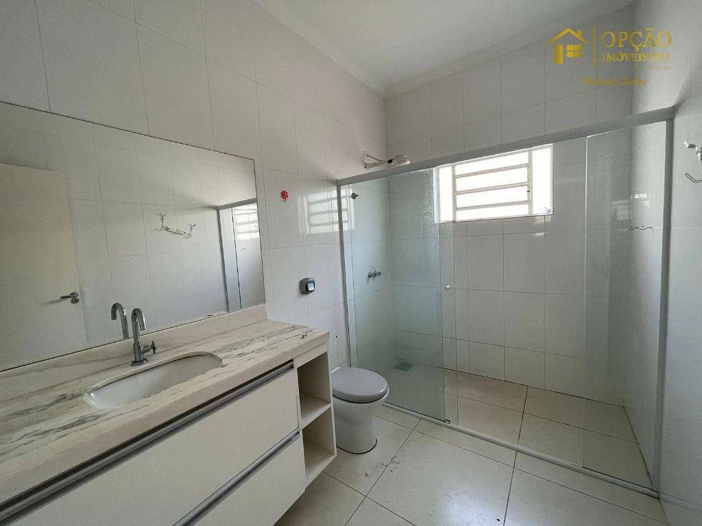 Casa à venda e aluguel com 3 quartos, 180m² - Foto 7