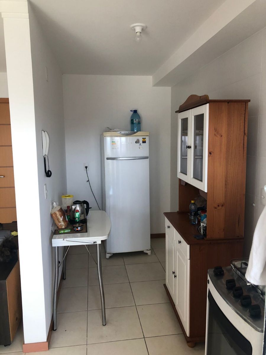 Apartamento à venda com 2 quartos, 67m² - Foto 6