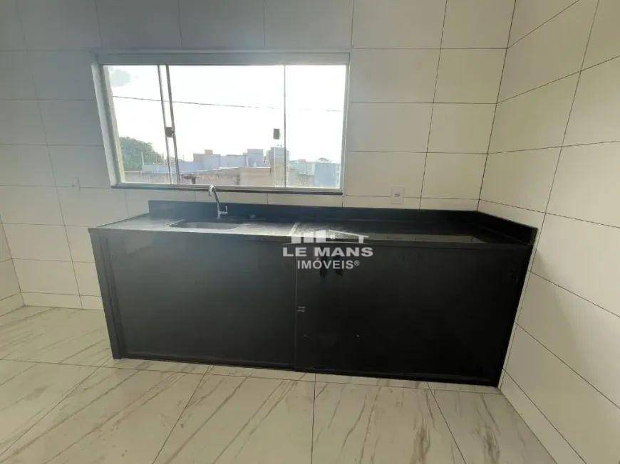 Casa para alugar com 3 quartos, 70m² - Foto 8