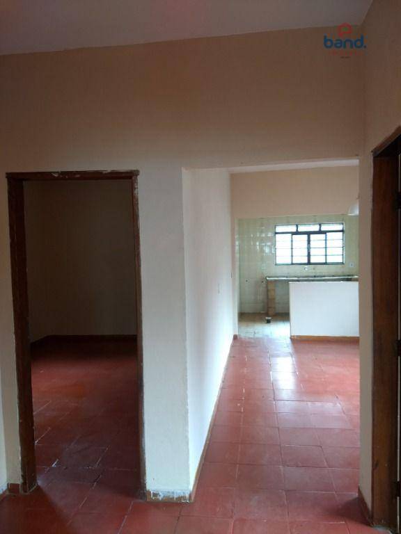 Casa à venda com 2 quartos, 100m² - Foto 4