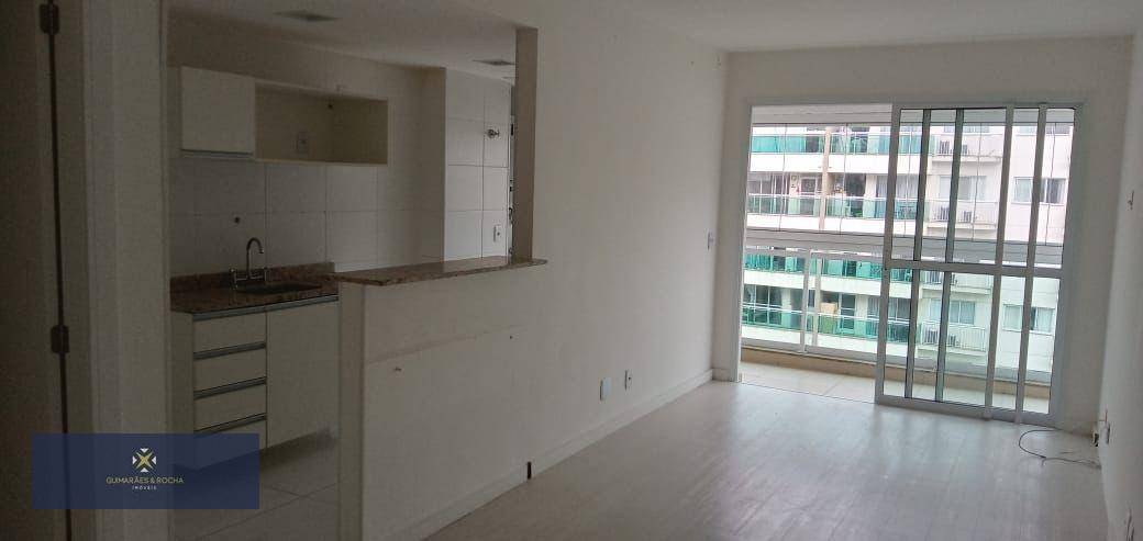 Apartamento à venda com 2 quartos, 76m² - Foto 11