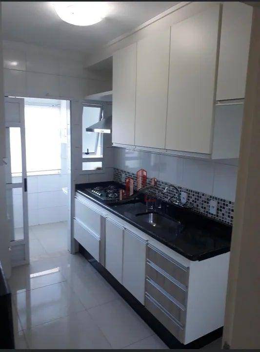 Apartamento à venda com 2 quartos, 58m² - Foto 4