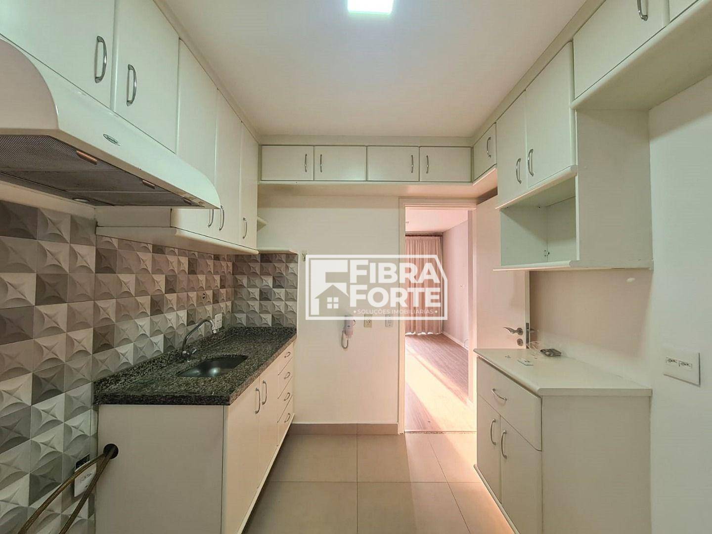 Apartamento à venda com 3 quartos, 85m² - Foto 20