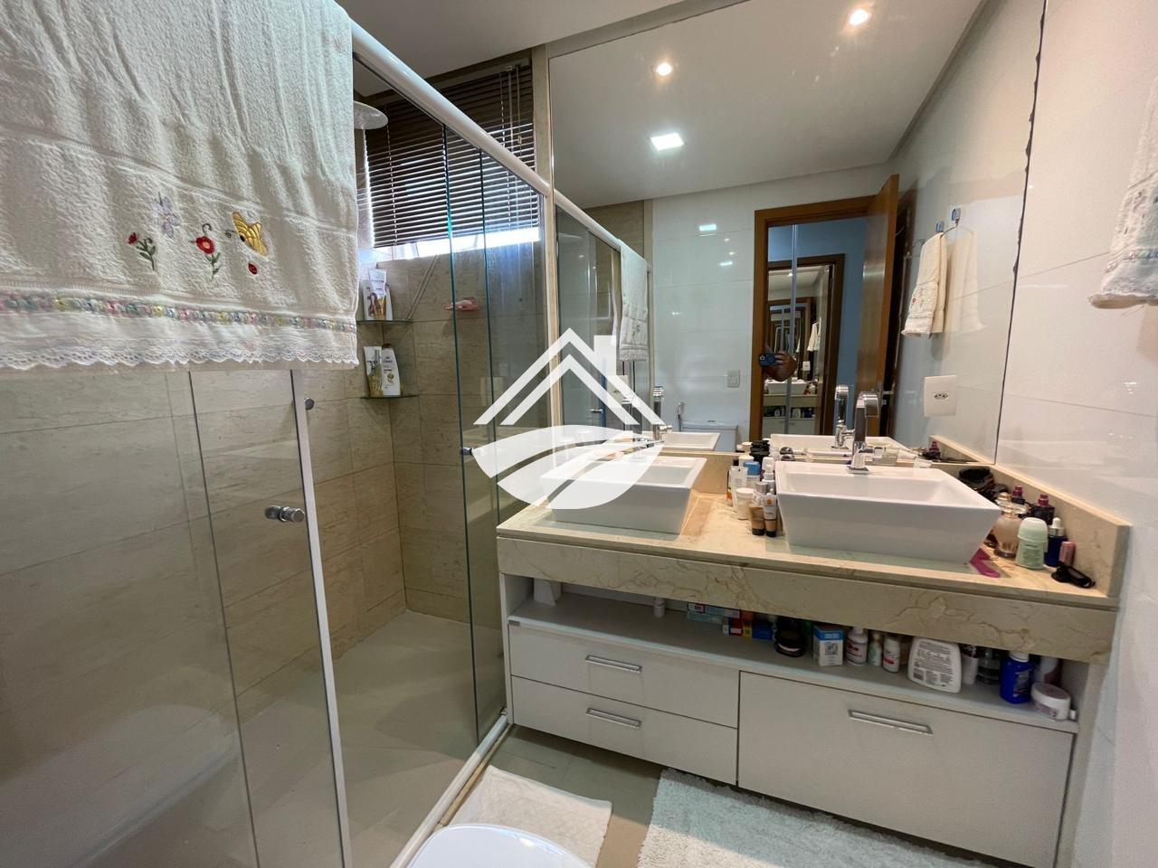 Apartamento à venda com 4 quartos, 151m² - Foto 8