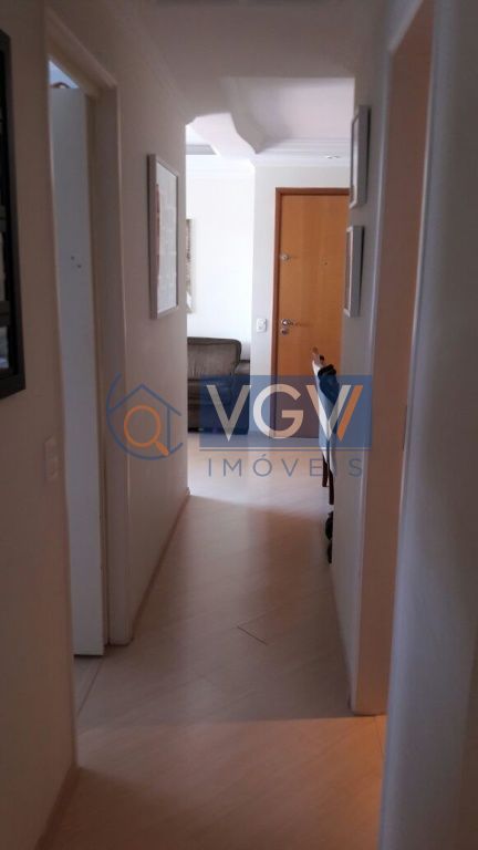 Apartamento à venda com 3 quartos, 70m² - Foto 8