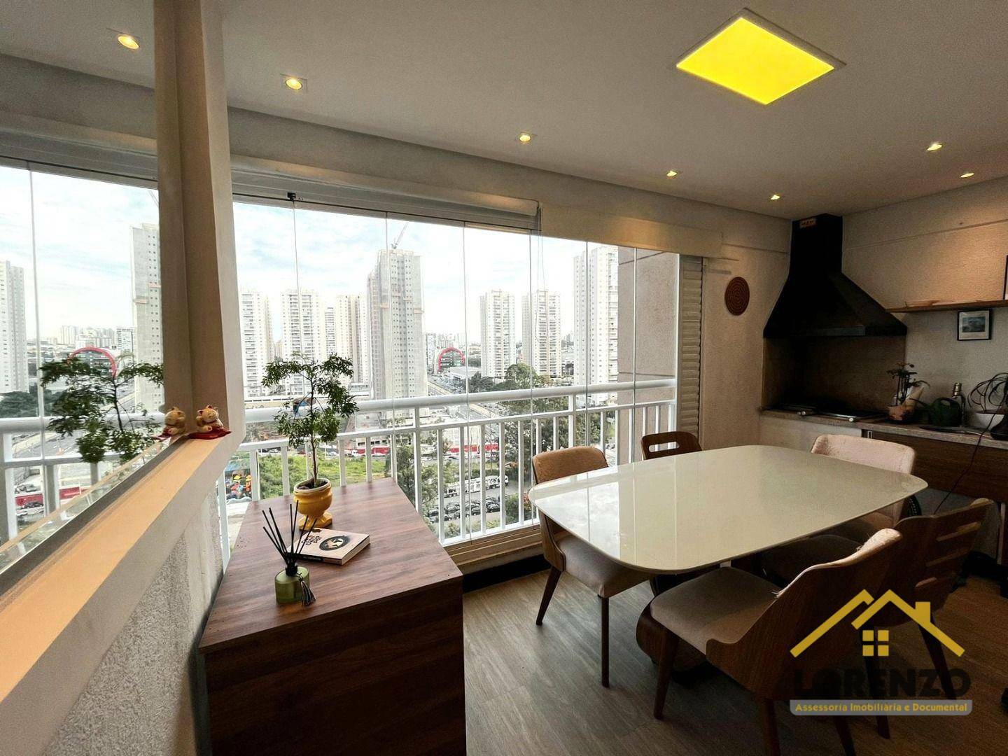 Apartamento à venda com 2 quartos, 77m² - Foto 1