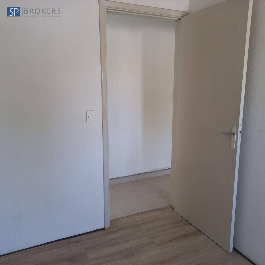 Apartamento para alugar com 2 quartos, 60m² - Foto 16