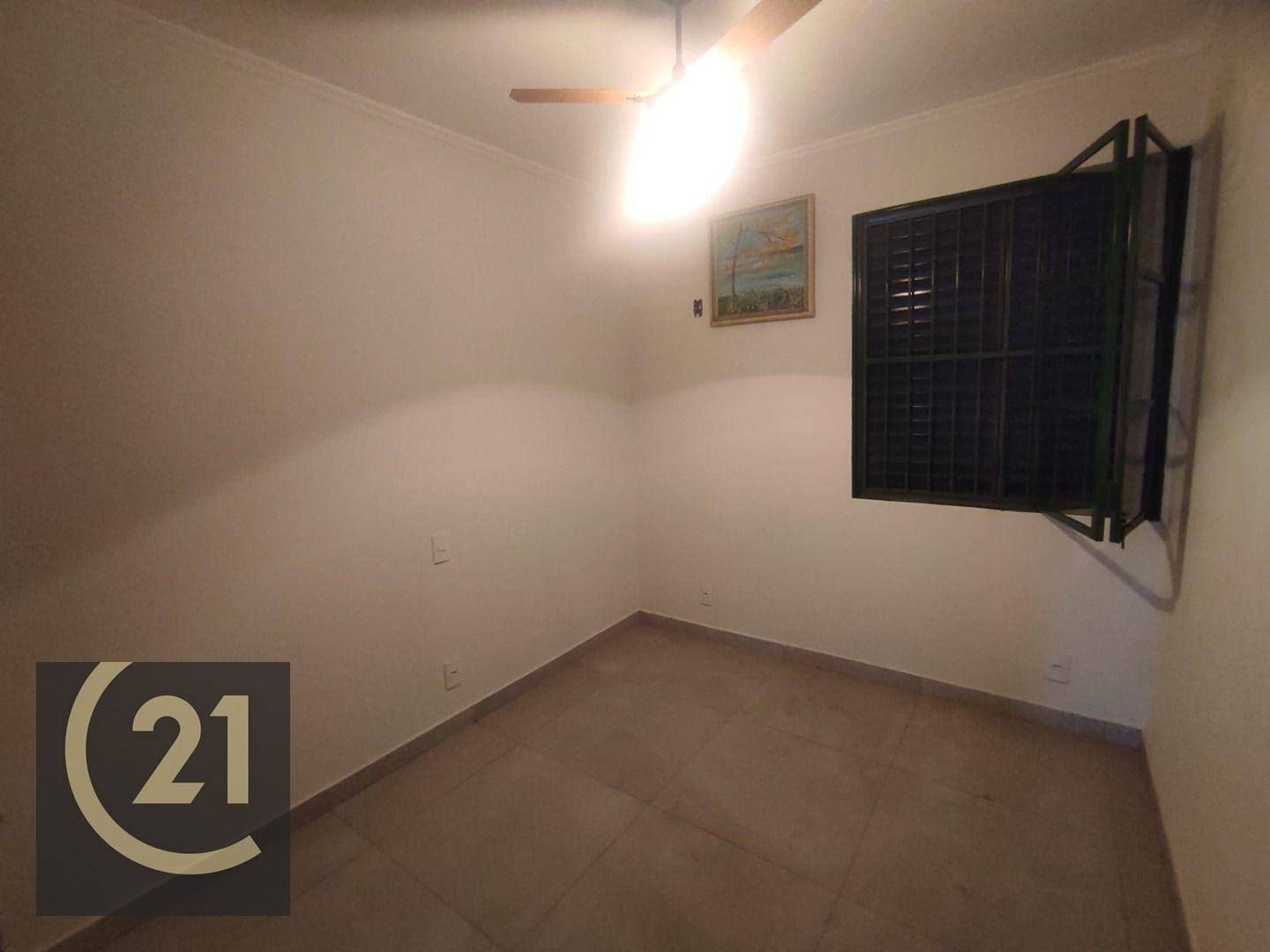 Apartamento à venda com 3 quartos, 76m² - Foto 3