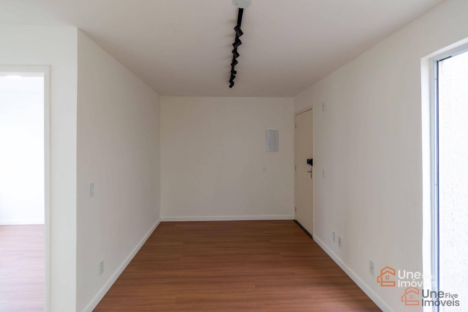 Apartamento à venda com 2 quartos, 57m² - Foto 6