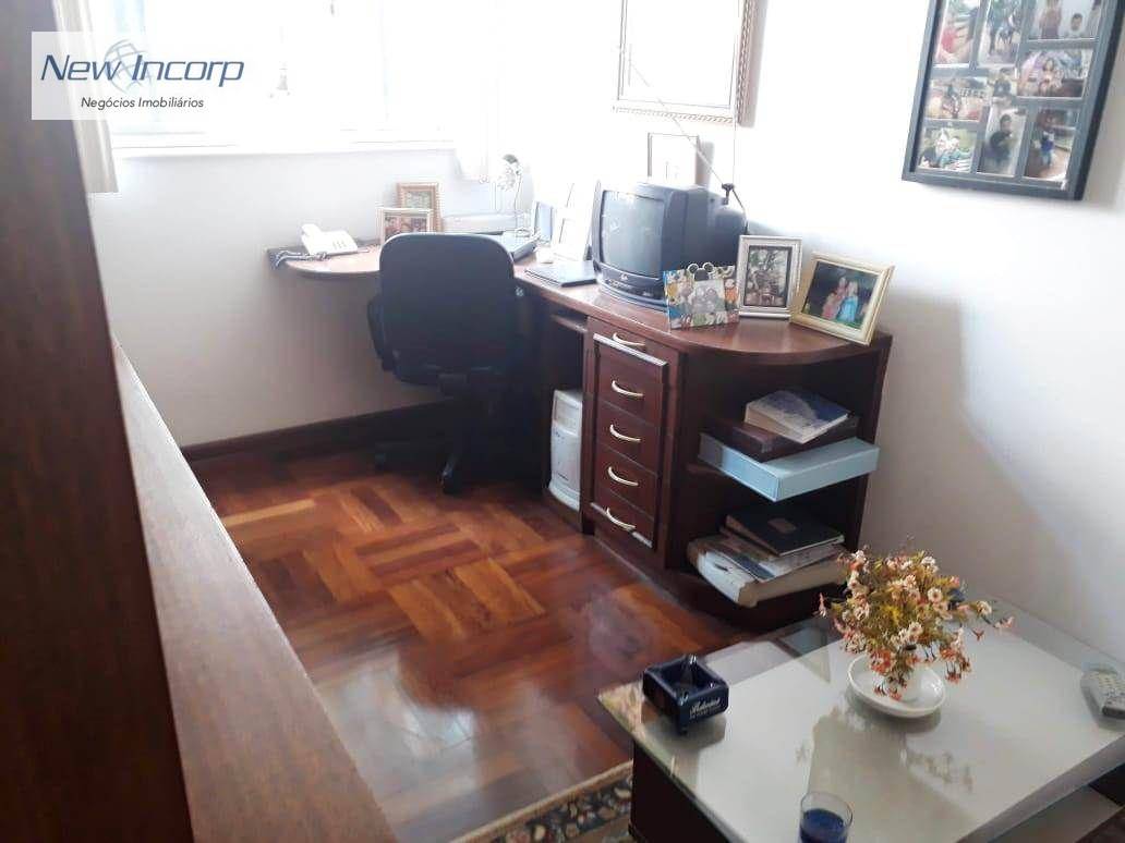 Sobrado à venda com 5 quartos, 480m² - Foto 18