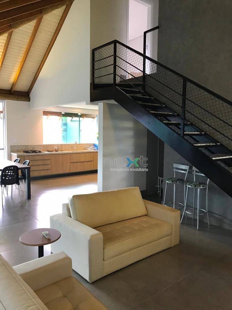 Casa à venda com 2 quartos, 125m² - Foto 3