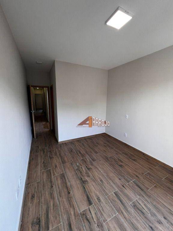 Sobrado à venda com 3 quartos, 129m² - Foto 3