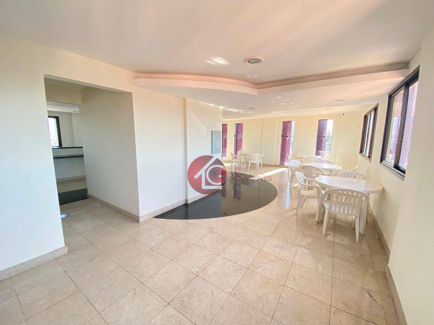 Apartamento à venda com 3 quartos, 220m² - Foto 10