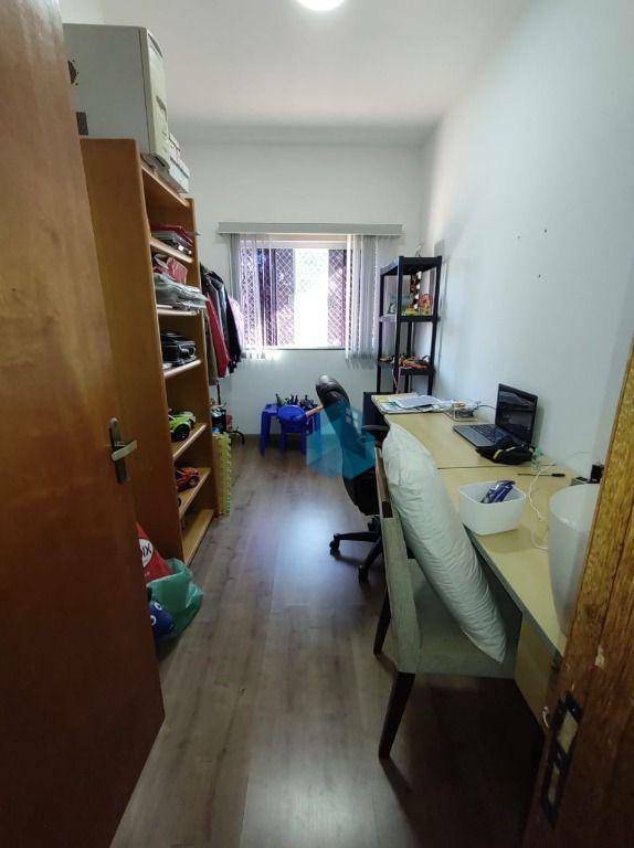 Casa à venda com 3 quartos, 164m² - Foto 3