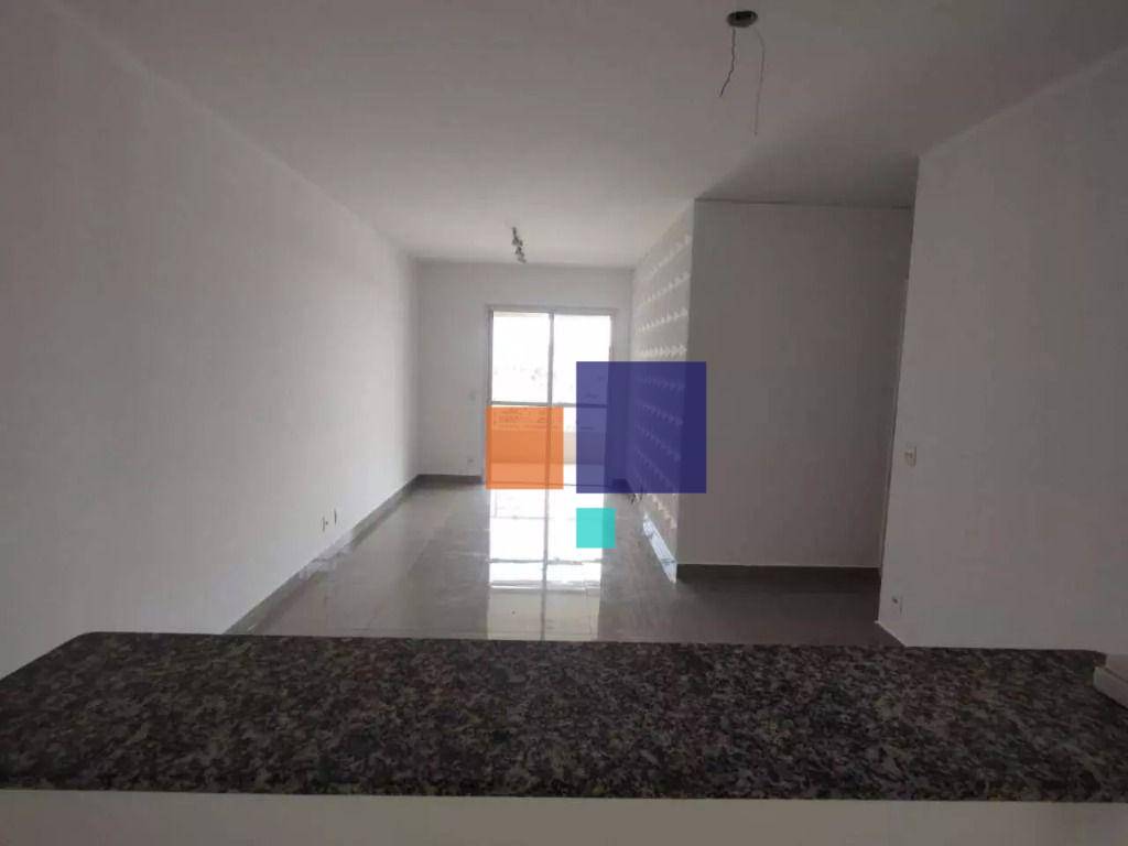 Apartamento para alugar com 3 quartos, 84m² - Foto 2