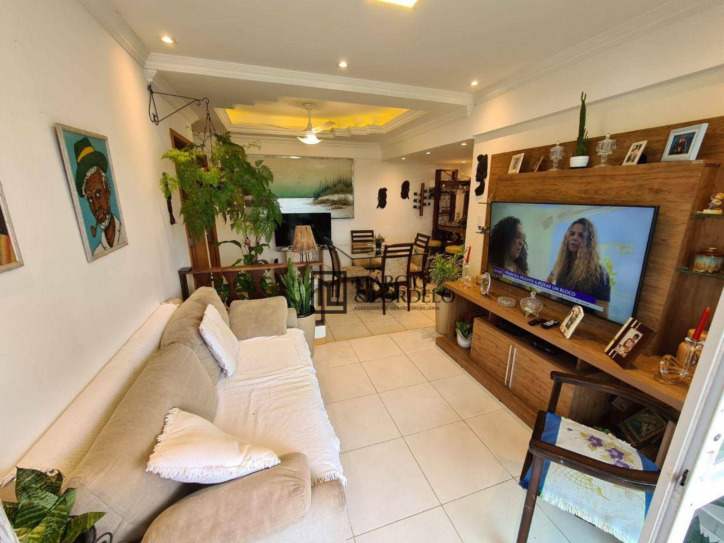 Apartamento à venda com 2 quartos, 67m² - Foto 11